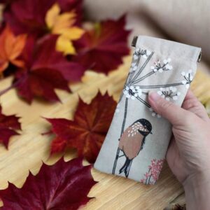 Étui à lunettes fleuri et oiseau – Fait main & poétique
