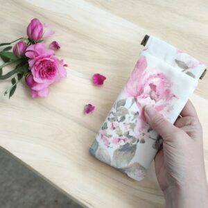 étui_à_lunettes_roses